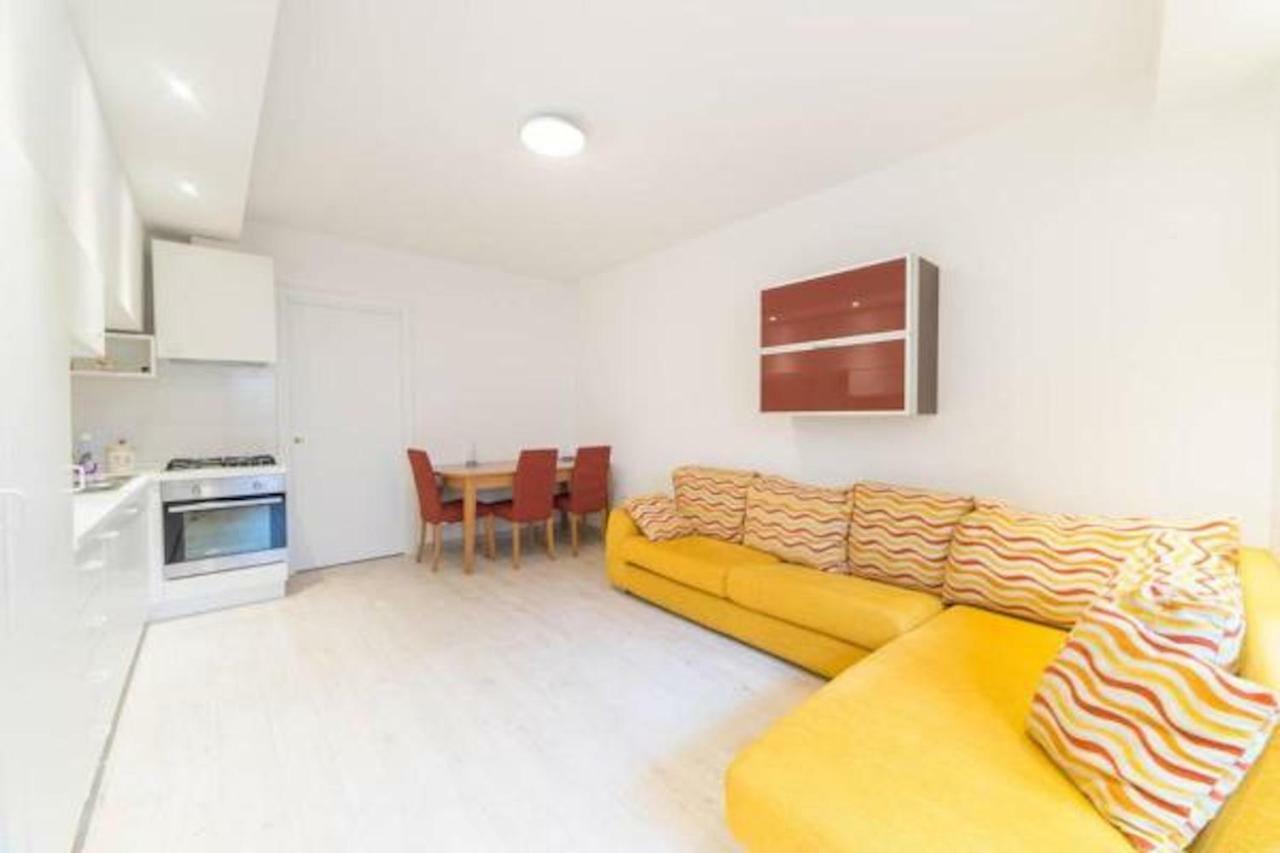 פיזונייה La Casa Nel Borgo Sul Lago מראה חיצוני תמונה