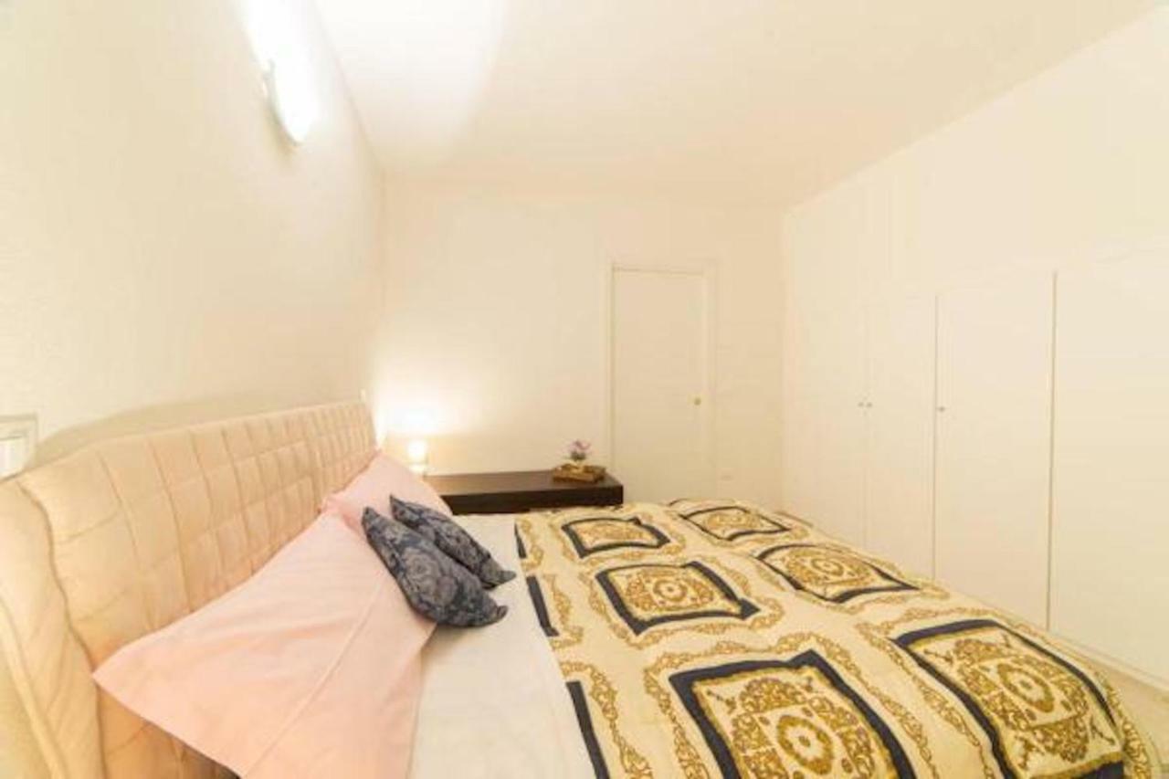 פיזונייה La Casa Nel Borgo Sul Lago מראה חיצוני תמונה
